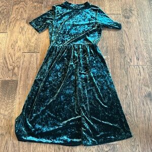 Green crushed velvet midi